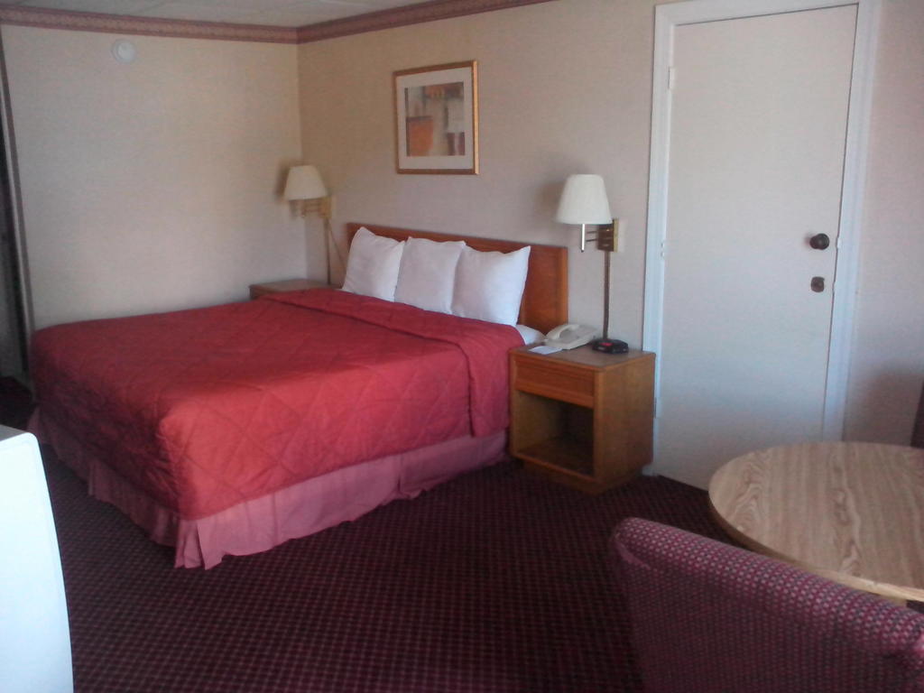 Regency Inn Richmond Dumbarton Extérieur photo